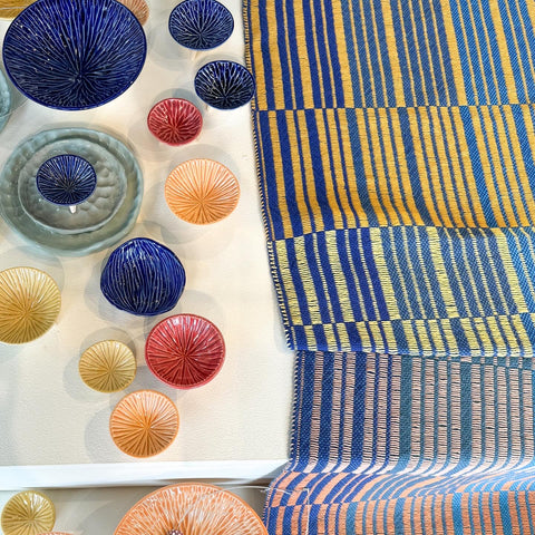 Small tripod bowls : Cobalt