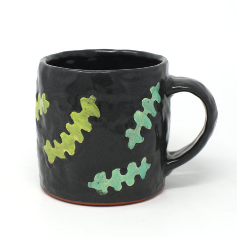 Kari Woolsey 14 oz mug (Mug 16)