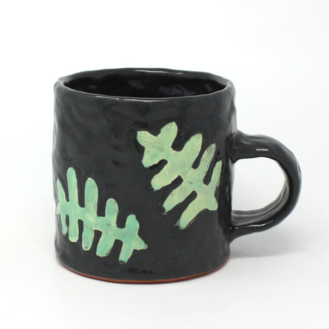Kari Woolsey 14 oz mug (Mug 17)