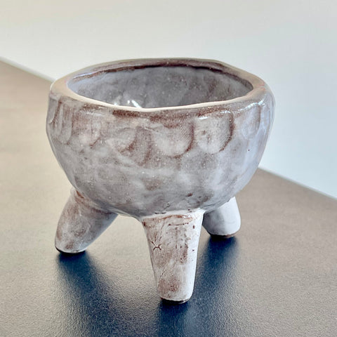 Bear Ceramic tripod bowl