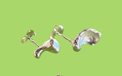 Sarah Tector small silver cast studs ST233b