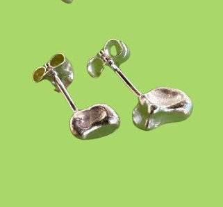 Sarah Tector extra small silver cast studs ST233