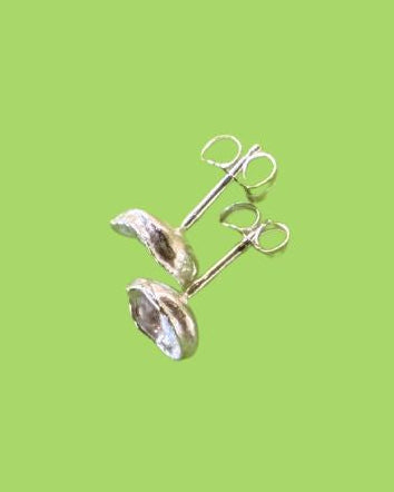 Sarah Tector medium silver cast studs ST234