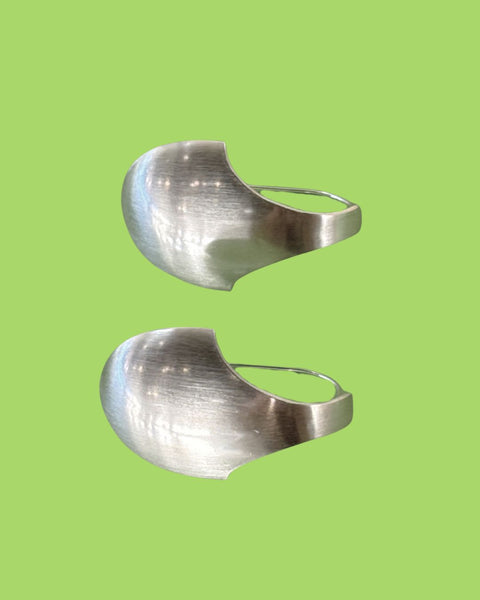 Sarah Tectors Sterling silver horseshoe cut spoon hoops ST488