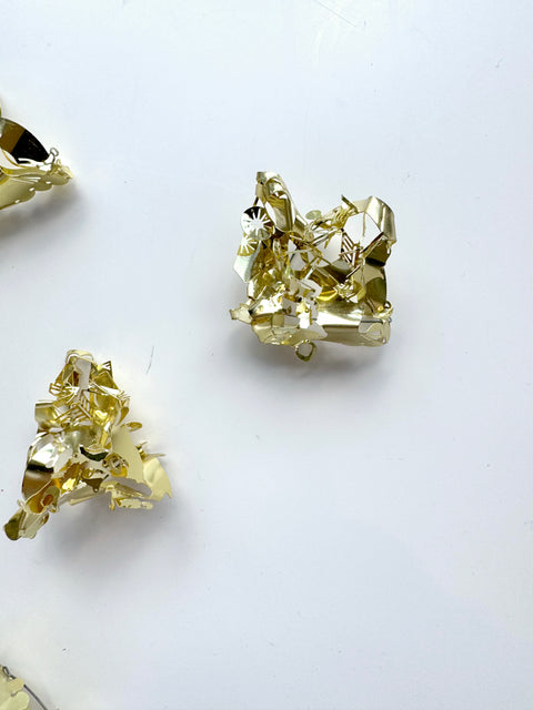 Moniek Schrijer : Space junk Brooch